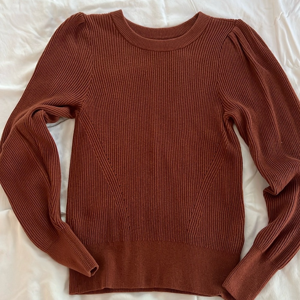 Abercrombie Burnt Orange Sweater Size Medium